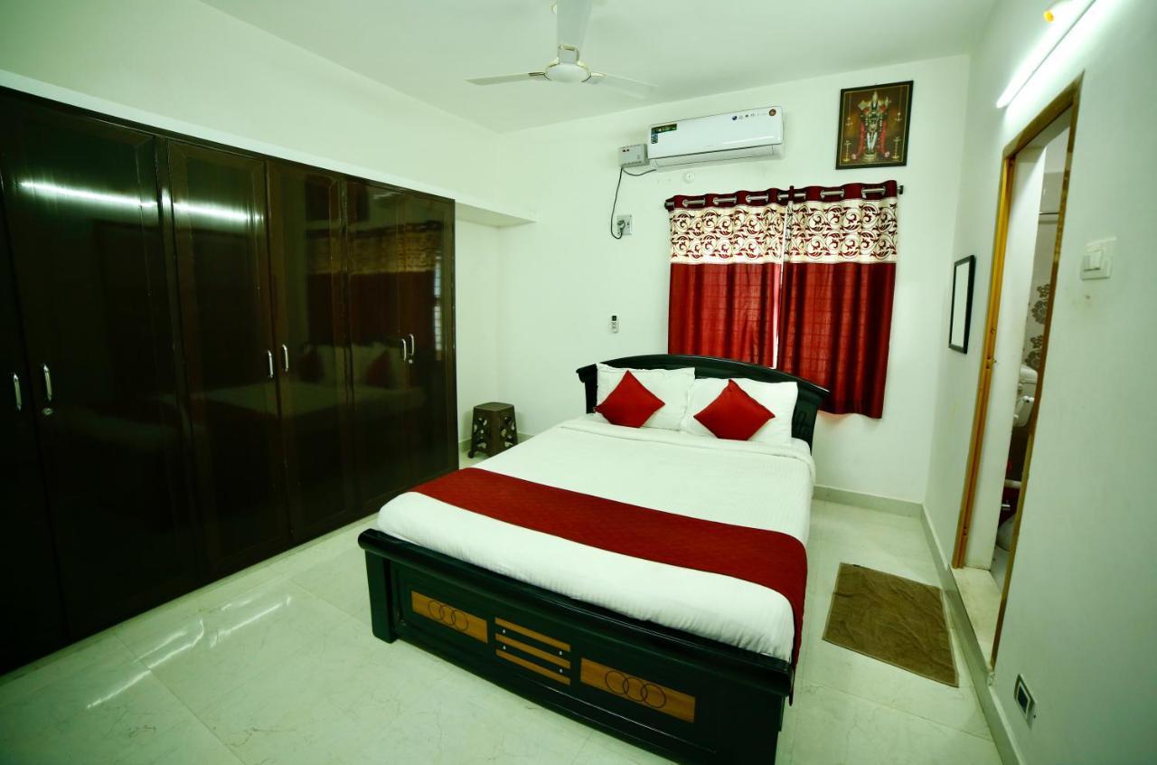 Truelife Homestays - Alamelu Avenue - Fully Furnished Ac 2Bhk Apartments In Tirupati - Walkable To Restaurants & Super Market - Fast Wifi - Kitchen - Easy Access To Airport, Railway Station, Sri Padmavathi & Tirumala Temple المظهر الخارجي الصورة