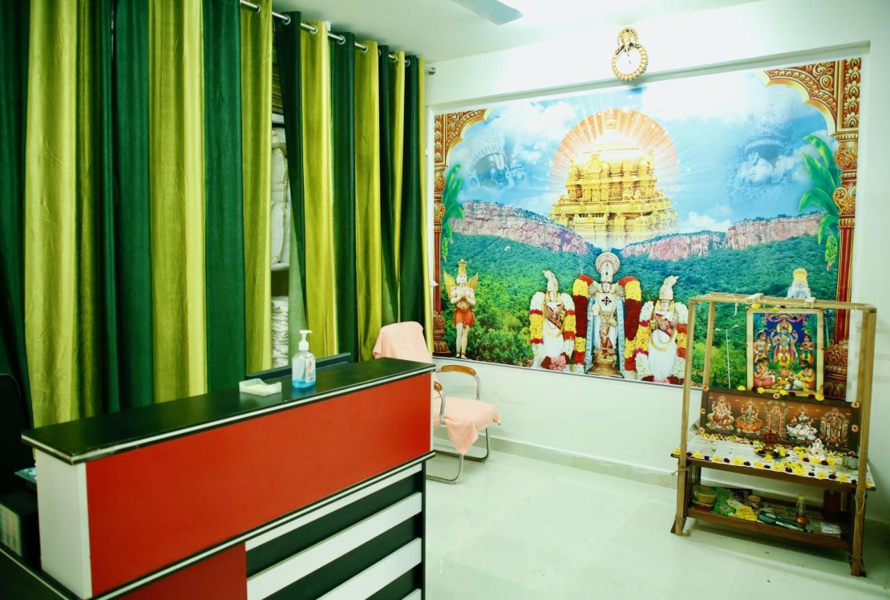 Truelife Homestays - Alamelu Avenue - Fully Furnished Ac 2Bhk Apartments In Tirupati - Walkable To Restaurants & Super Market - Fast Wifi - Kitchen - Easy Access To Airport, Railway Station, Sri Padmavathi & Tirumala Temple المظهر الخارجي الصورة